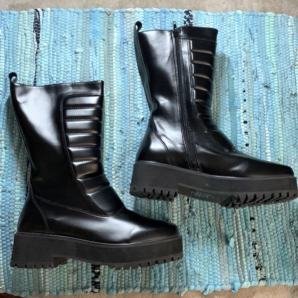 Nasty Gal Boots Brand New.